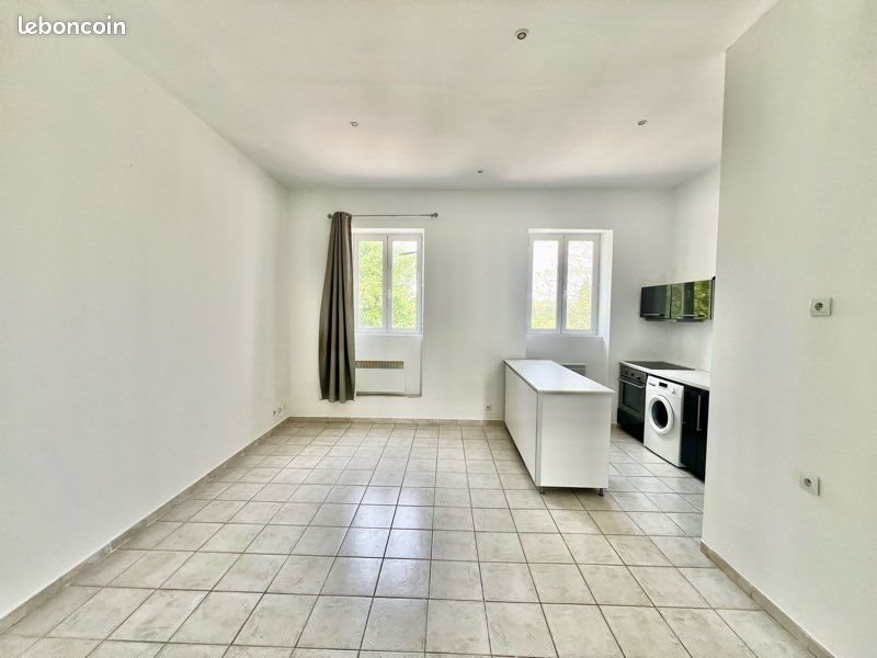 Appartement à louer, 40m², Bédarrides