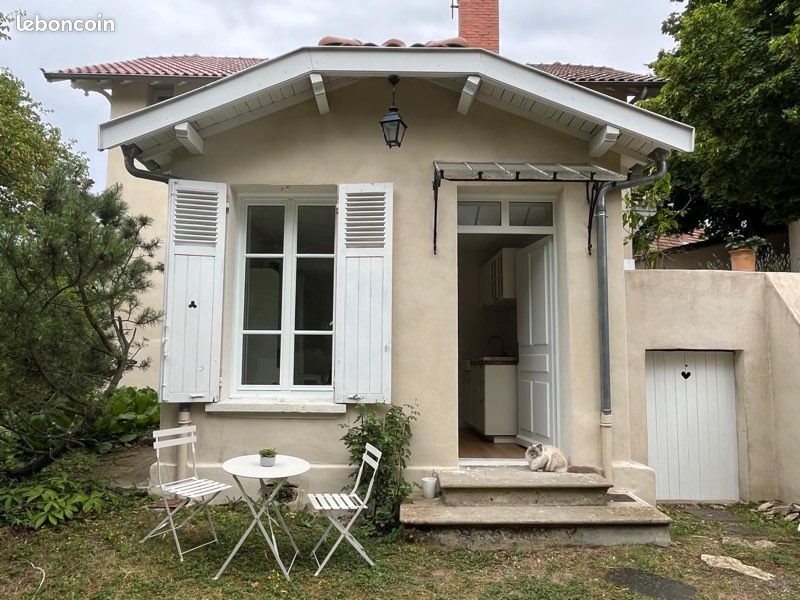 Appartement à louer, 25m², Sainte-Foy-lès-Lyon