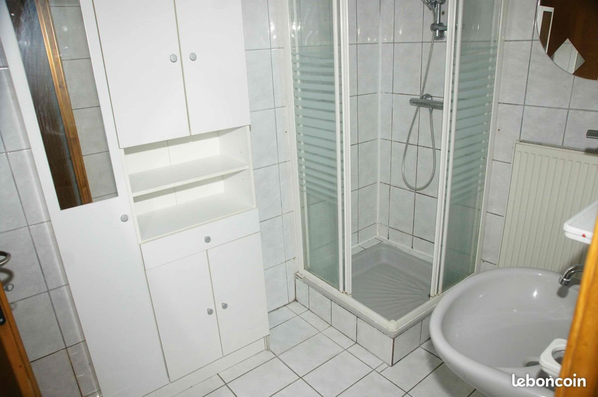 Appartement à louer, 73m², Steinbach
