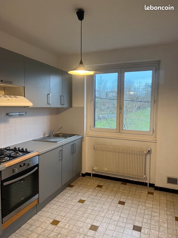 Appartement à louer, 70m², Craponne