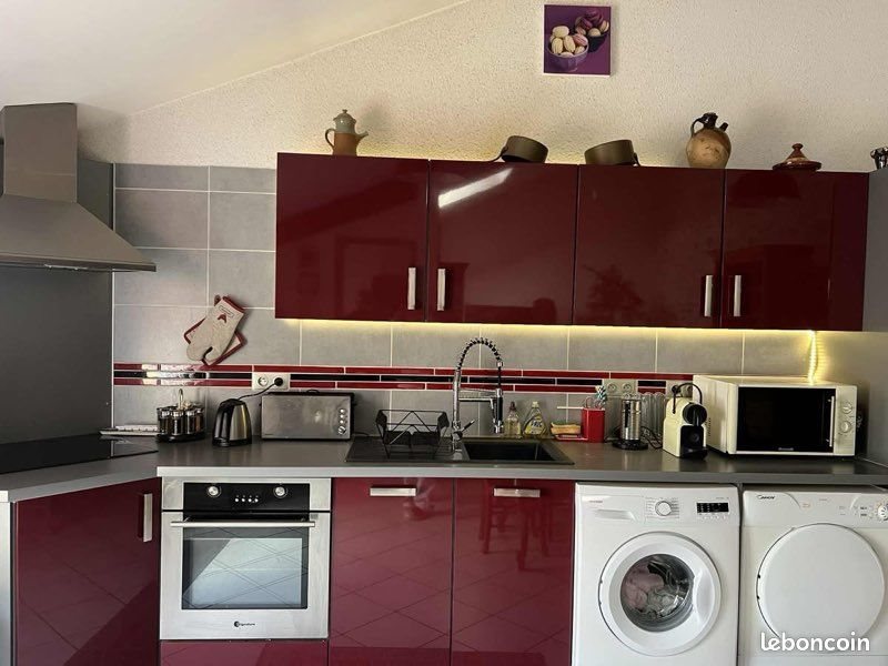 Appartement à louer, 85m², Laragne-Montéglin