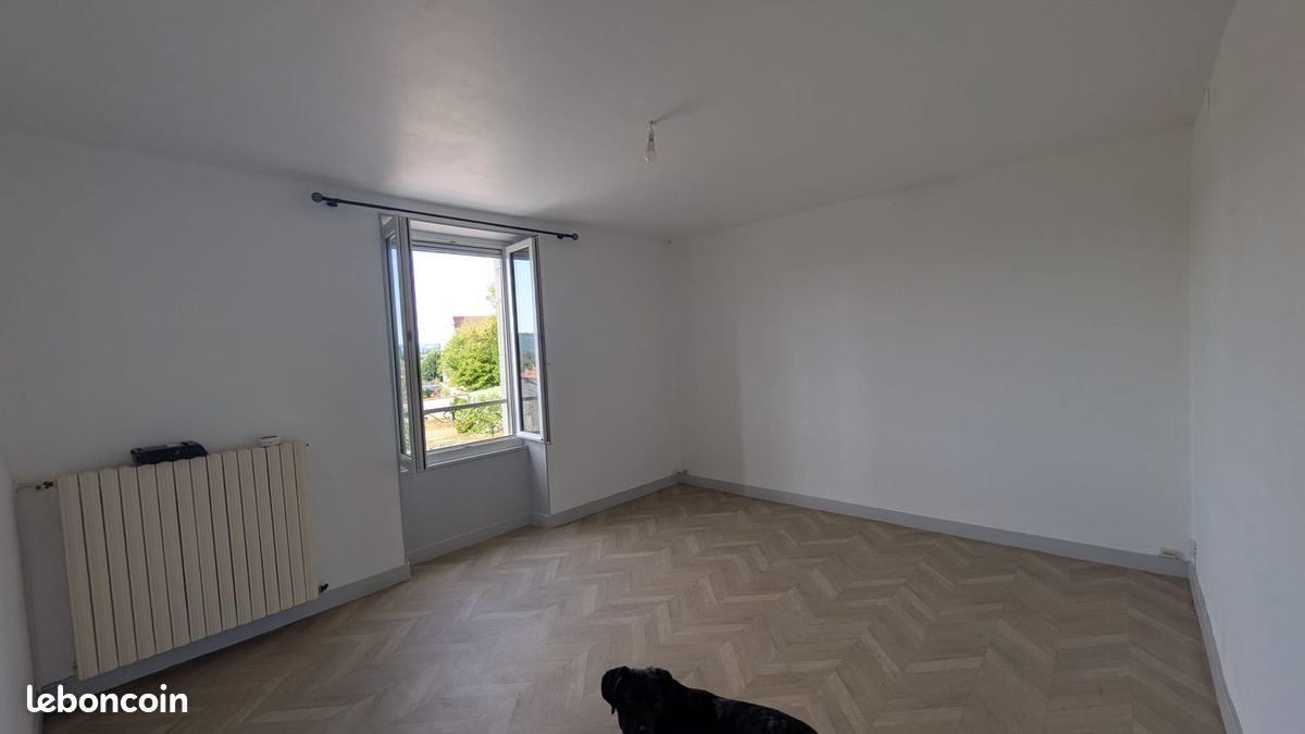 Appartement à louer, 65m², Montbron