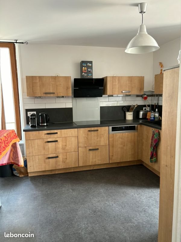 Appartement à louer, 104m², Aurillac