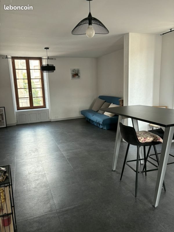 Appartement à louer, 104m², Aurillac