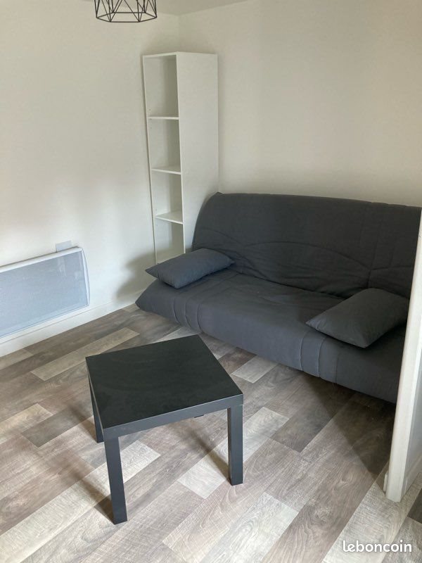 Appartement à louer, 15m², Sainte-Livrade-sur-Lot