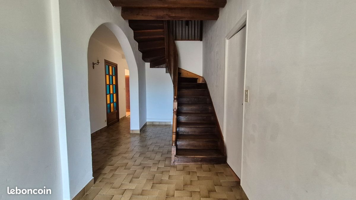 Maison à louer, 150m², Denée