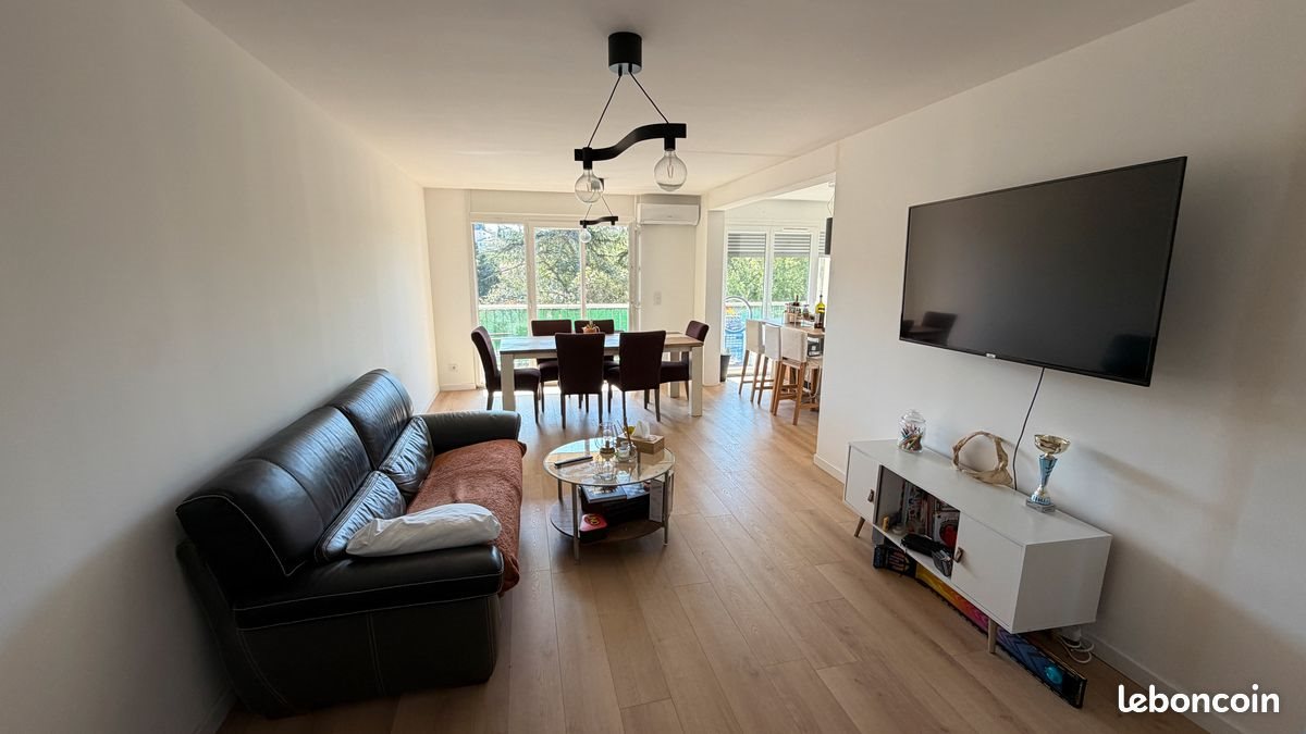 Appartement à louer, 78m², Toulon