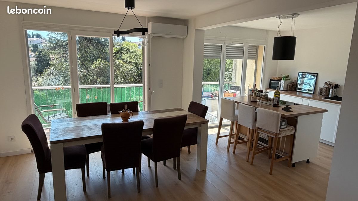 Appartement à louer, 78m², Toulon