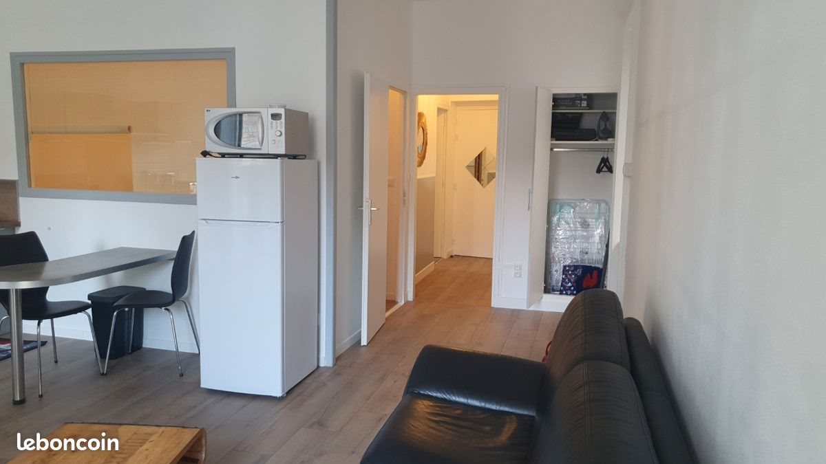 Appartement à louer, 45m², Lagnieu