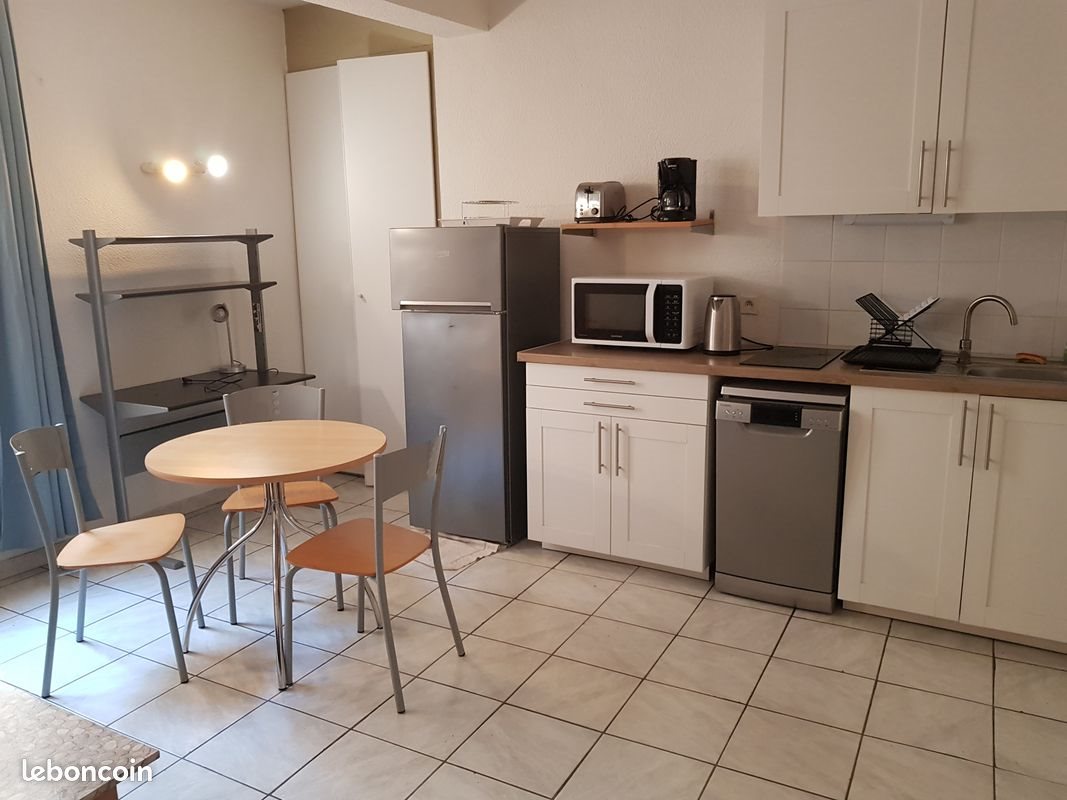 Appartement à louer, 25m², Avignon
