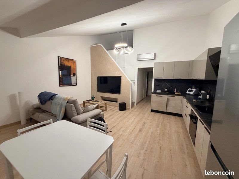 Appartement à louer, 59m², Saint-Maximin-la-Sainte-Baume