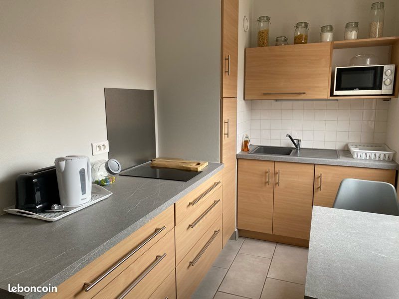Appartement à louer, 26m², Saint-Etienne