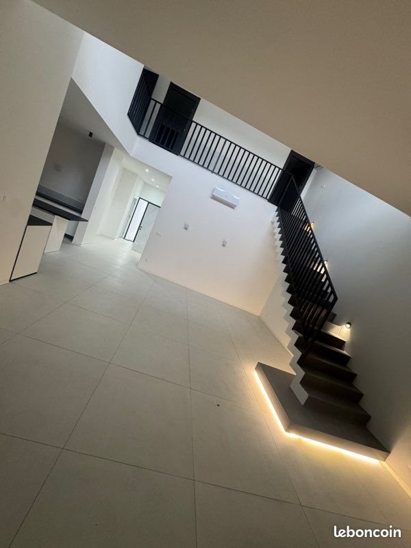 Maison à louer, 158m², Saint-Jean-de-Linières