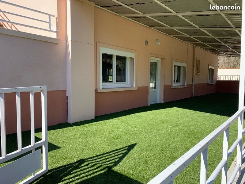 Appartement à louer, 62m², Roussillon