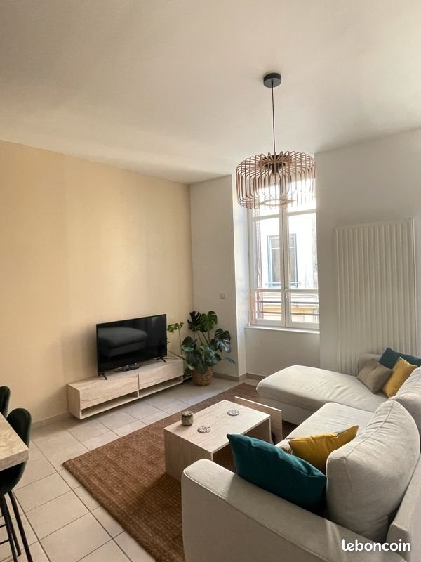 Appartement à louer, 66m², Valence