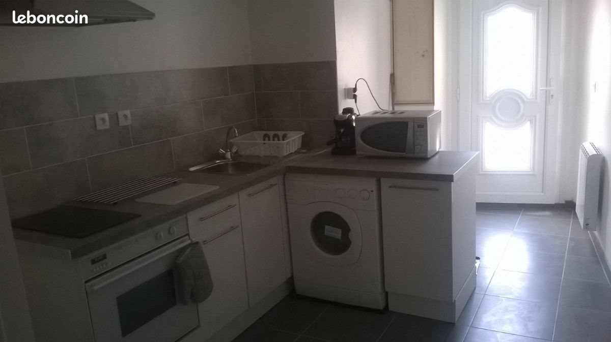 Appartement à louer, 30m², Nîmes