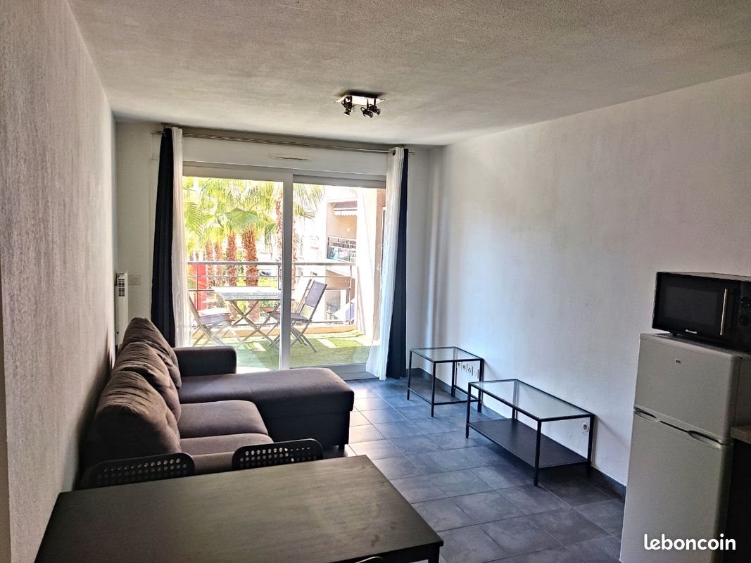 Appartement à louer, 37m², Saint-André-de-la-Roche