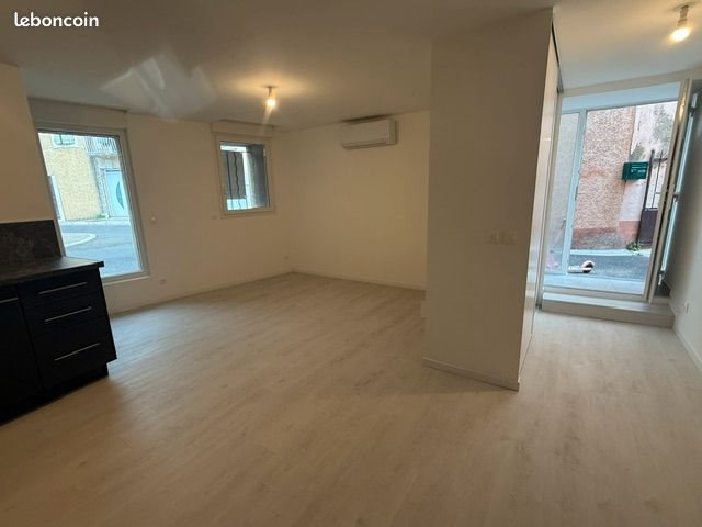 Appartement à louer, 35m², Vendres