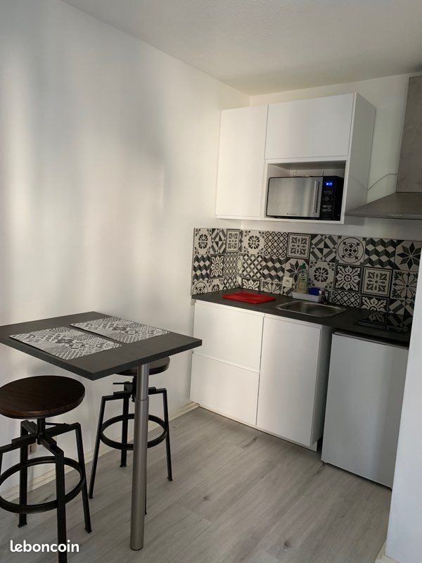 Appartement à louer, 24m², Pau