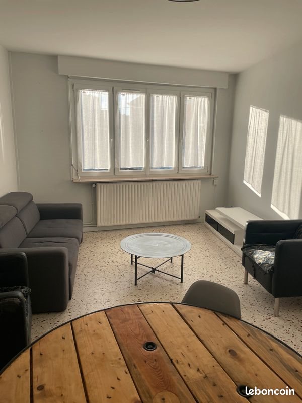 Appartement à louer, 61m², Lille