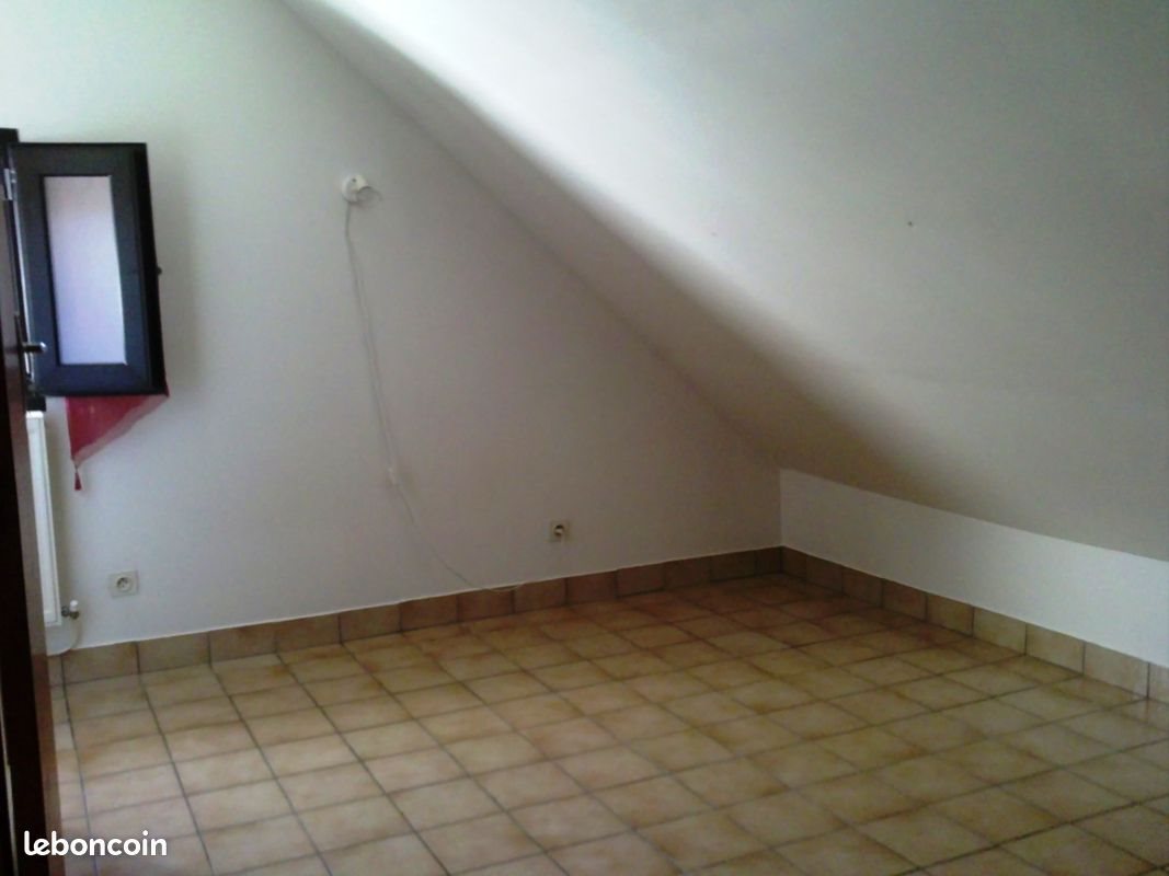 Appartement à louer, 45m², Moulins