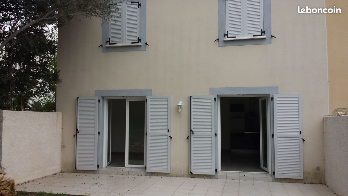 Maison à louer, 95m², Sussargues