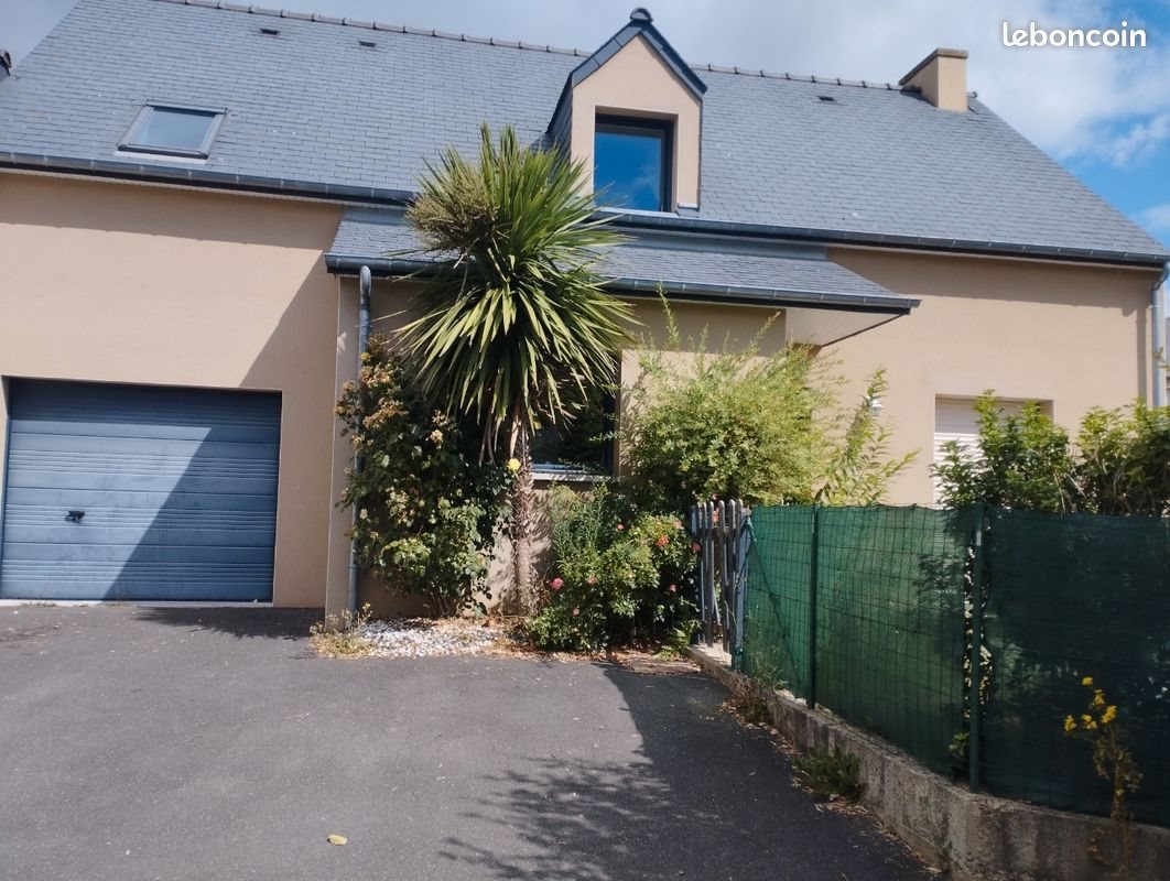 Maison à louer, 125m², Parthenay-de-Bretagne