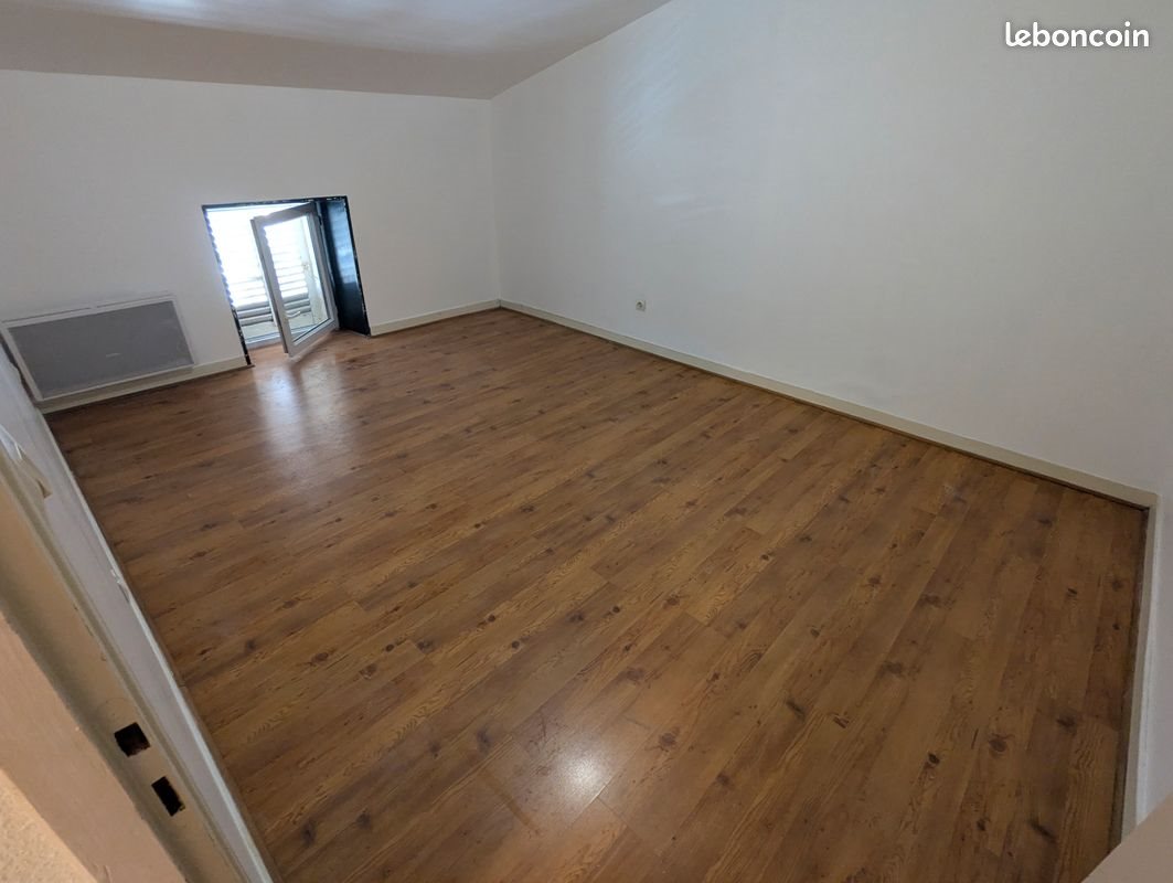 Appartement à louer, 59m², Coulonges-sur-l'Autize