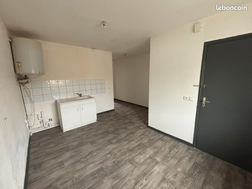 Appartement à louer, 34m², Noirétable