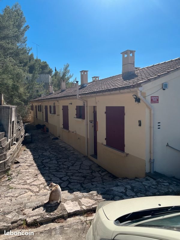 Appartement à vendre, 45m², Saint-Mitre-les-Remparts
