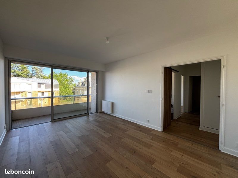 Appartement à louer, 46m², Brive-la-Gaillarde