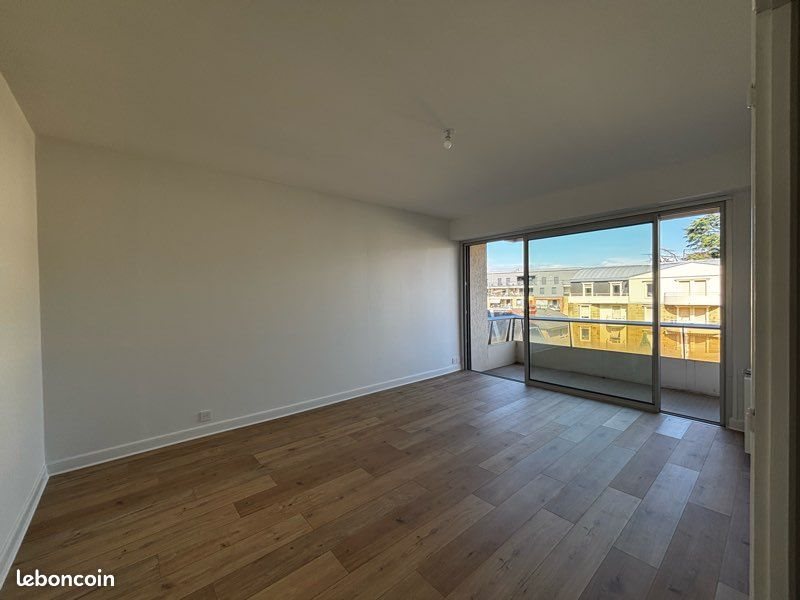 Appartement à louer, 46m², Brive-la-Gaillarde