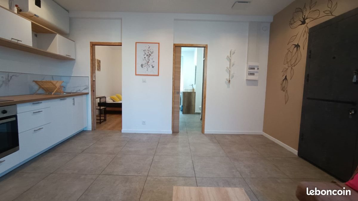 Appartement à louer, 45m², Port-Launay