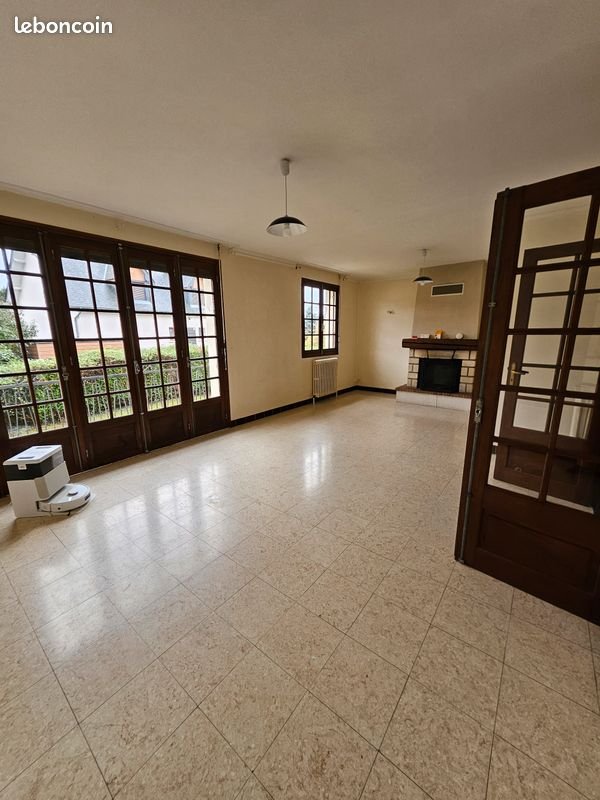 Maison à louer, 90m², Bourneville