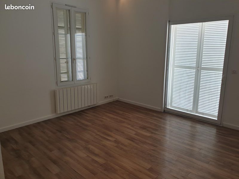 Appartement à louer, 90m², Antibes