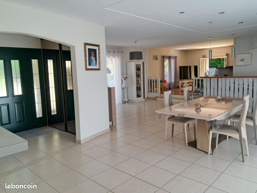Maison à vendre, 170m², Béceleuf