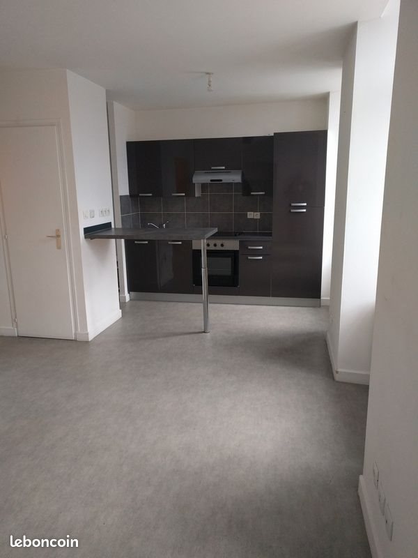 Appartement à louer, 45m², Guingamp
