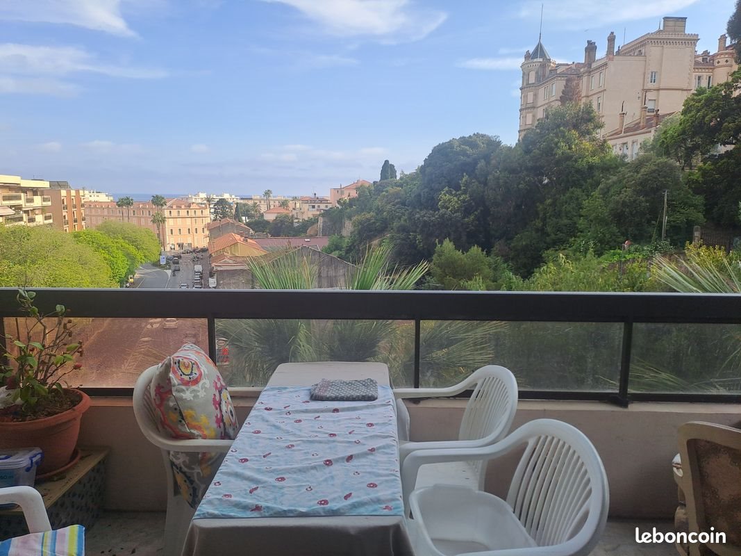 Appartement à vendre, 70m², Cannes