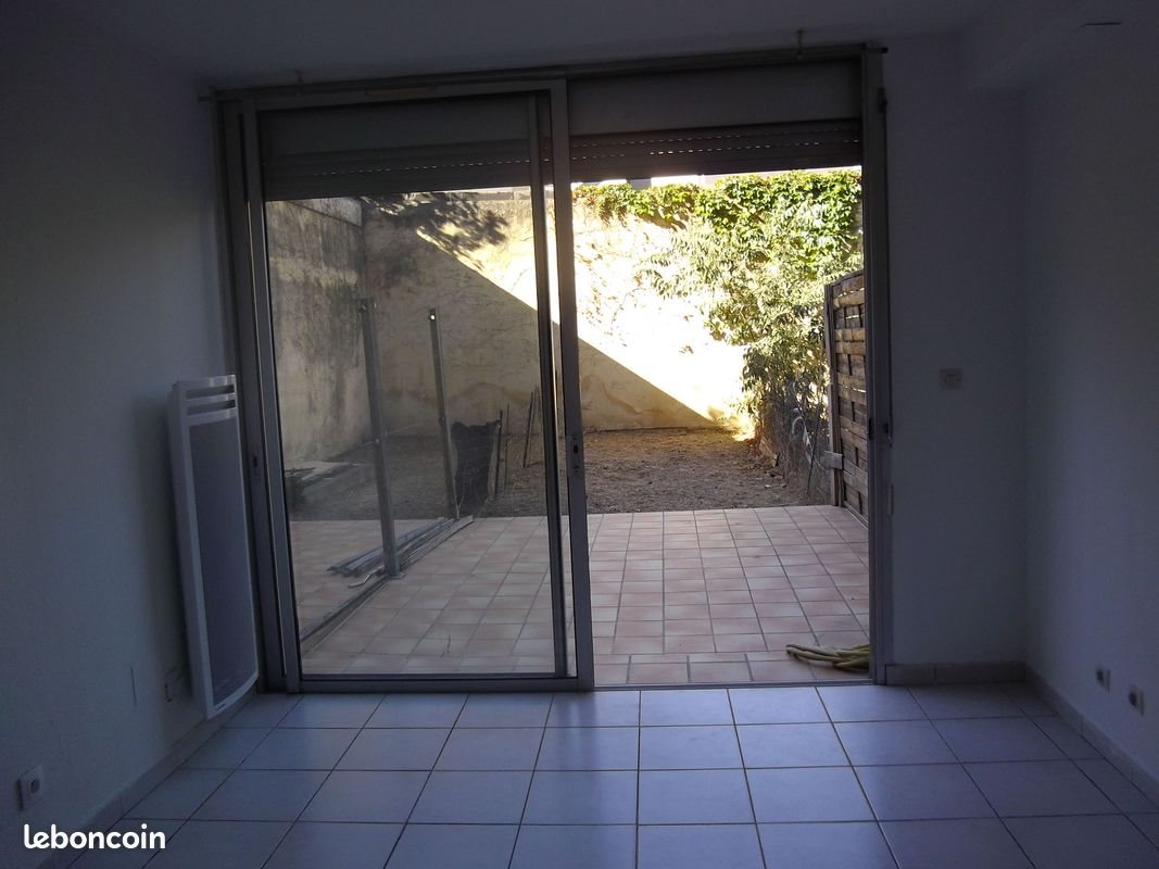 Appartement à louer, 20m², Nîmes