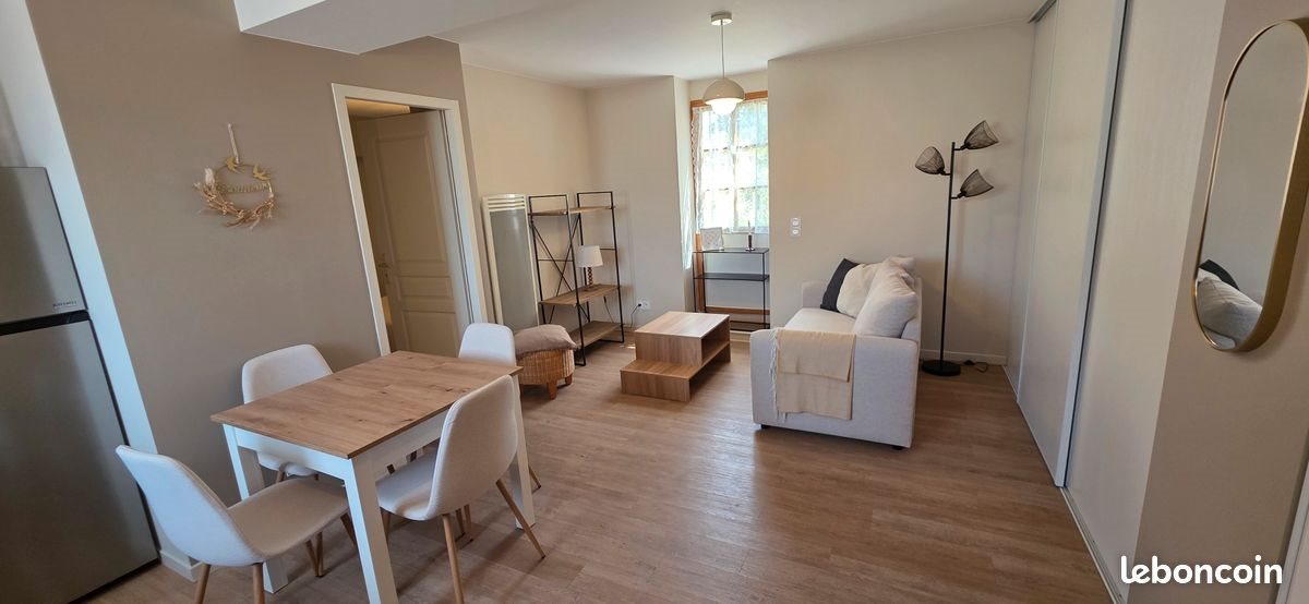 Appartement à louer, 38m², Corcelles-en-Beaujolais