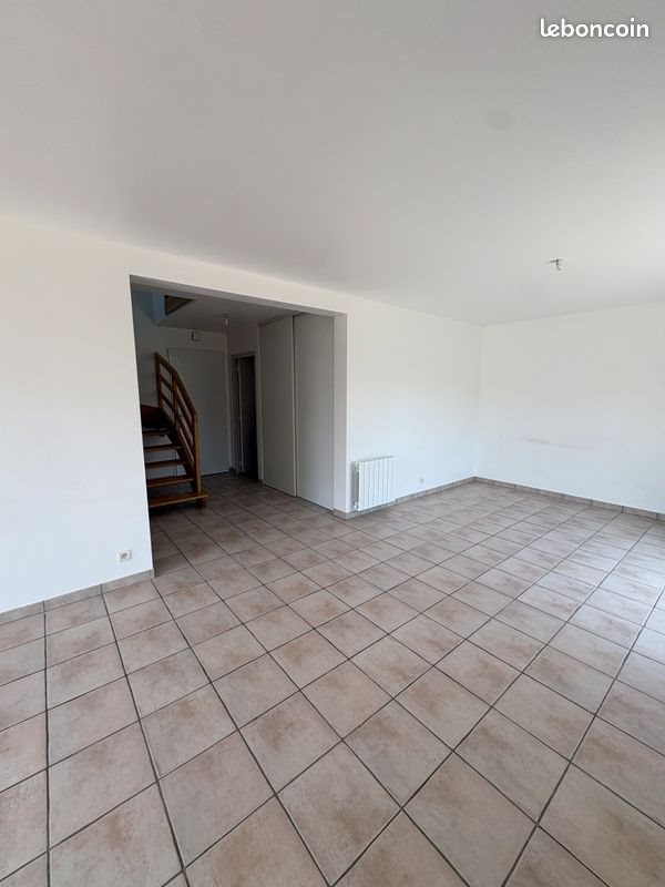 Maison à louer, 95m², Trégomeur