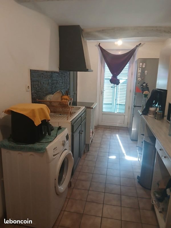 Appartement à louer, 27m², Pierrefeu-du-Var