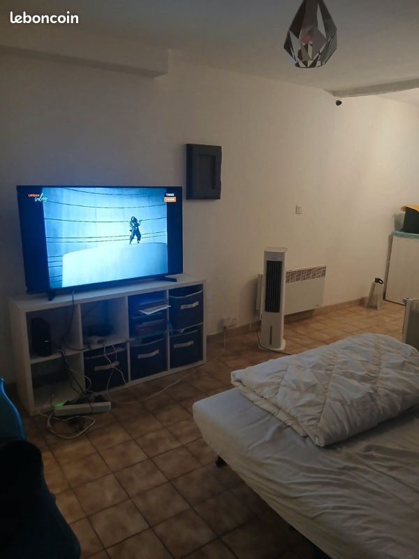 Appartement à louer, 27m², Pierrefeu-du-Var