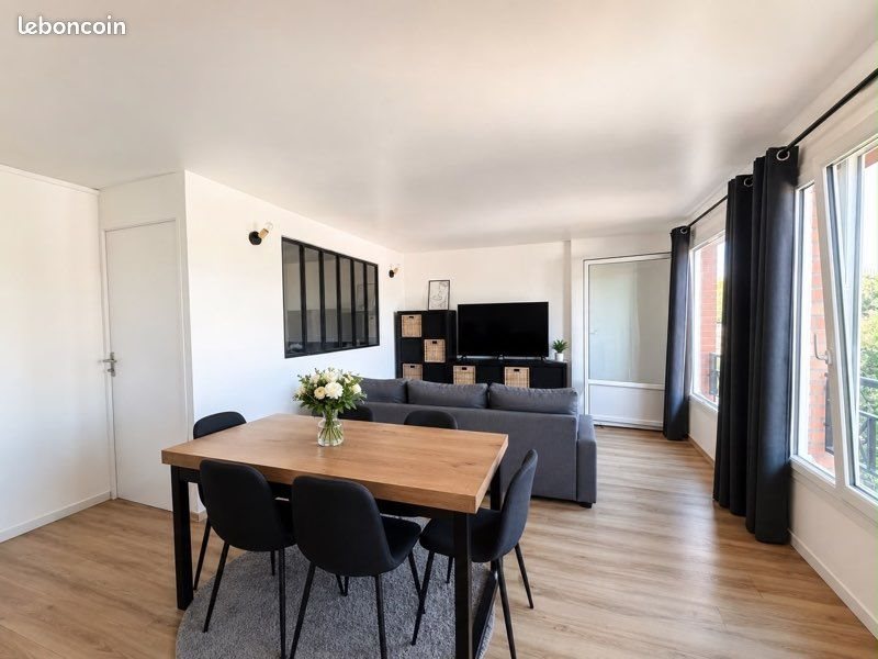 Appartement à louer, 47m², Cergy