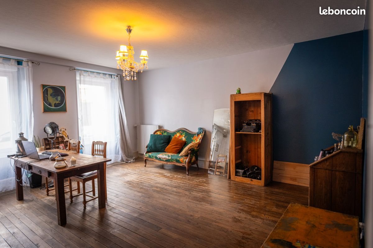 Maison à vendre, 141m², Lure