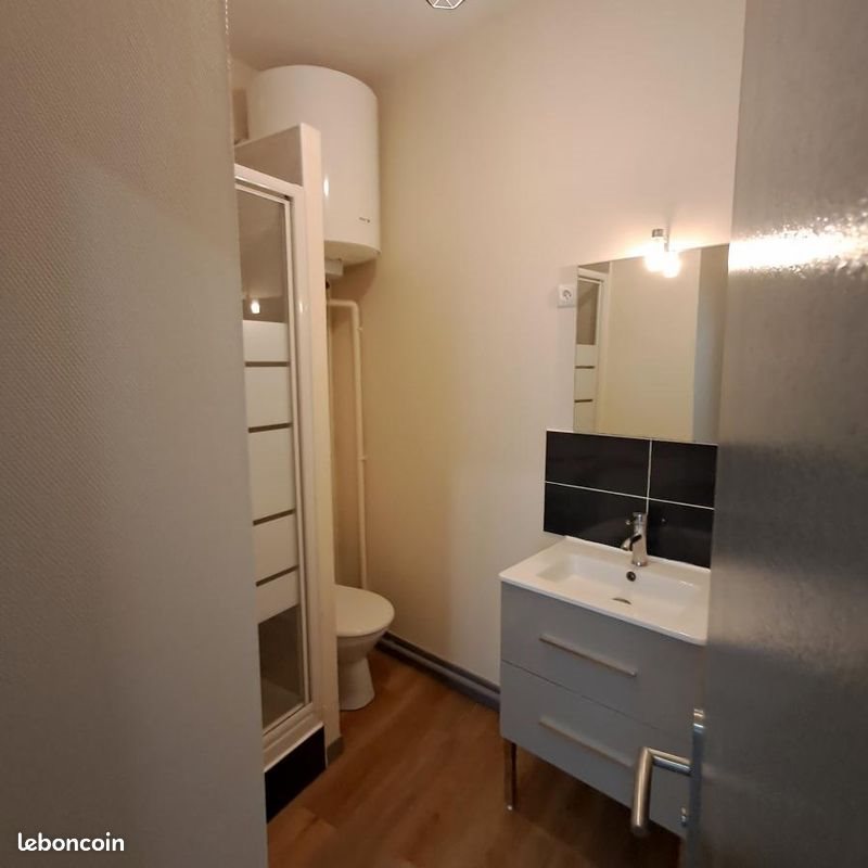 Appartement à louer, 19m², Poitiers