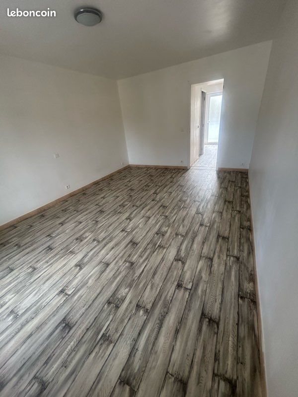 Appartement à louer, 30m², Châlette-sur-Loing