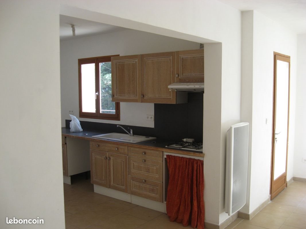 Appartement à louer, 76m², Château-Arnoux-Saint-Auban