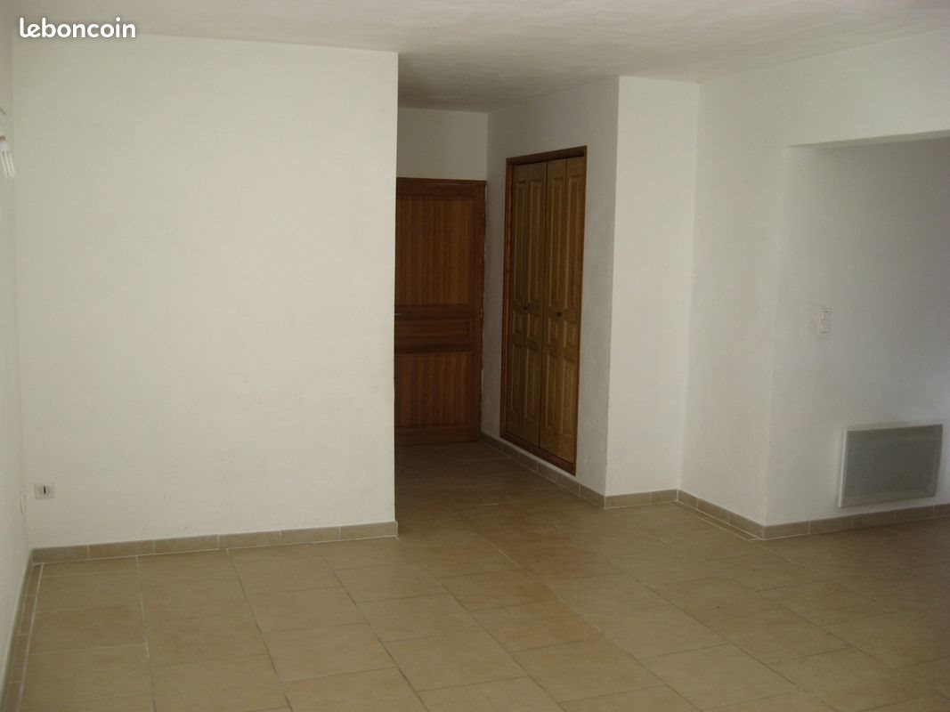 Appartement à louer, 76m², Château-Arnoux-Saint-Auban