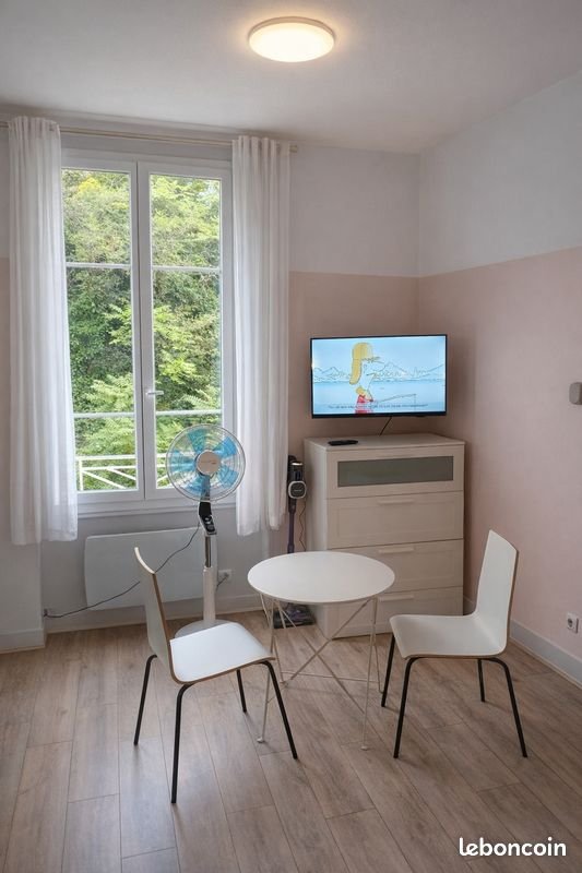 Appartement à louer, 19m², Châtel-Guyon